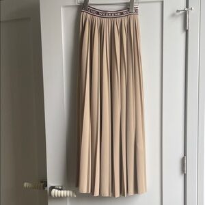Weekend Max Mara Pleated Jersey Maxi Skirt Sand XS